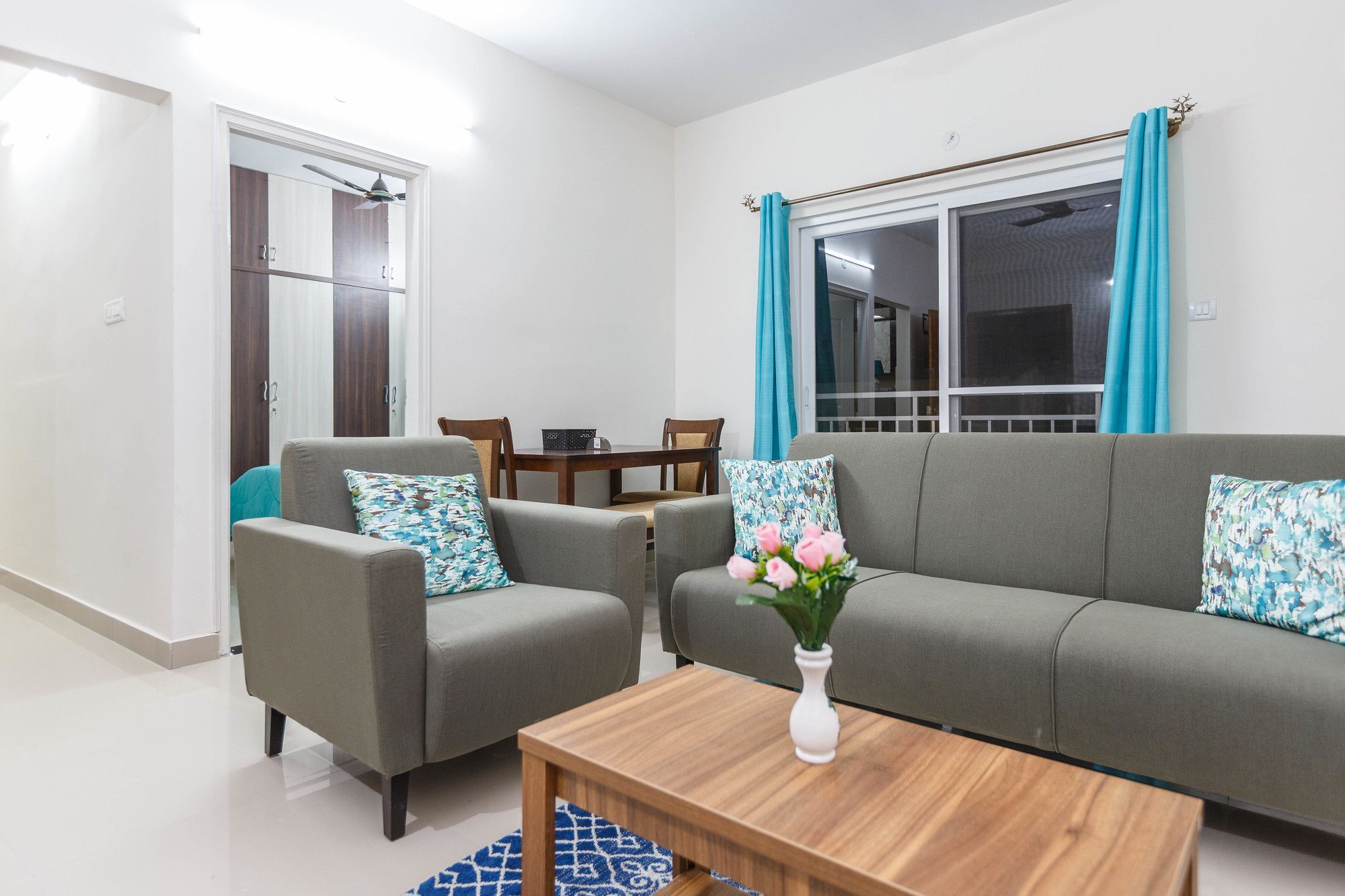 Mistyblue Serviced Apartments Bangalore Exterior foto